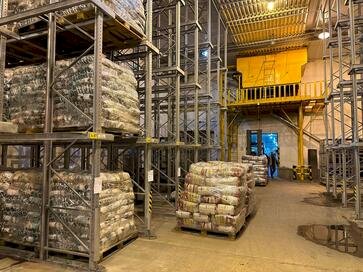 Enchentes no RS: Mais 45 mil cestas de alimentos, adquiridas pela Conab, começam a chegar ao estado