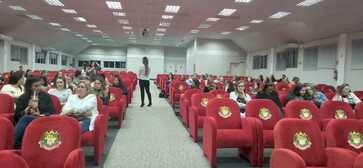 Getúlio Vargas implementa formação da Lei Lucas para professores e profissionais da rede municipal de ensino