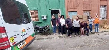 Charrua produz alimentos para famílias atingidas pelas enchentes em Porto Alegre