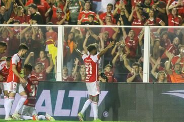Colorado vence o Corinthians com golaço de Wesley