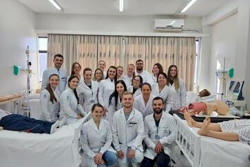 Acadêmicos de Enfermagem da URI participam de atividade sobre Ventilação Mecânica