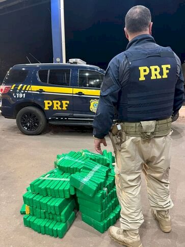 PRF prende traficantes com mais de 180 quilos de maconha em Passo Fundo Por Redação ON