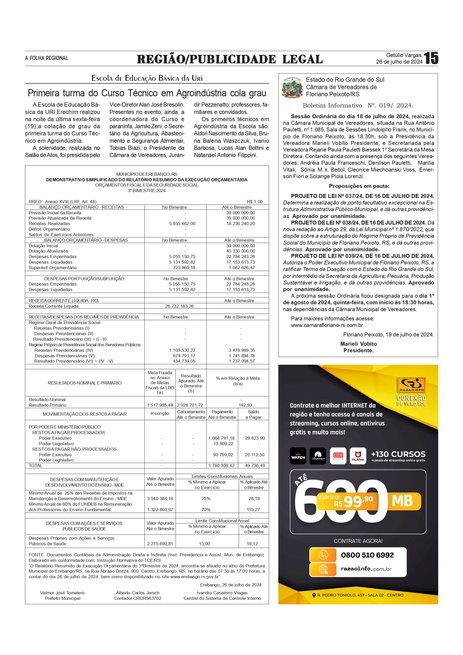 Escola de Educação Básica da Uri - Primeira turma do curso técnico em Agroindústria cola grau