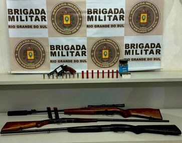 BM apreende armas e mais de 350 munições no centro de Erechim