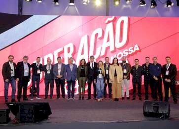 AGAS presta homenagem a personalidades de destaque na retomada do estado