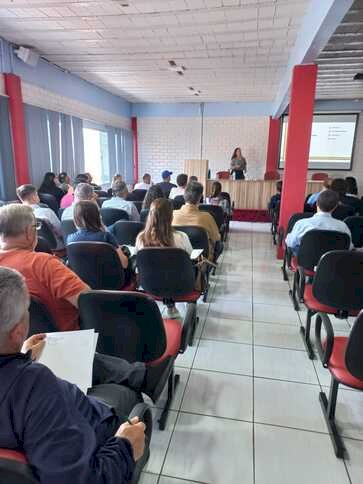 Sindicato dos Metalúrgicos reúne empresas, trabalhadores e Ministério do Trabalho para debater assédio   