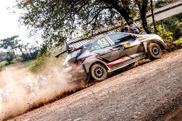 Rio Negrinho reserva disputa inédita para os líderes do Brasileiro de Rally