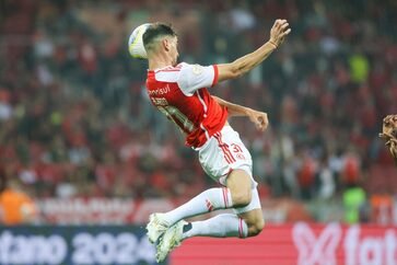 Inter vence o Fortaleza e segue embalado no Brasileirão