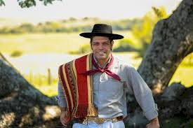 Joca Martins é a atração do Acampamento Farroupilha de Getúlio Vargas na noite desta quarta-feira (18)