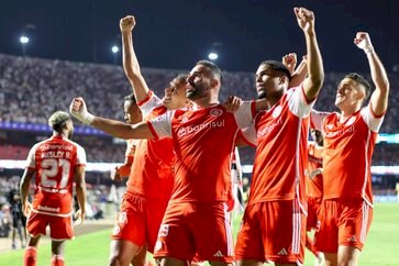 Com grande atuação, Inter vira sobre o São Paulo no Morumbis e venceu por 3 a 1