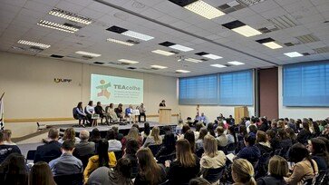 Encontro Estadual sobre o Programa TEAcolhe reúne 400 participantes em Passo Fundo
