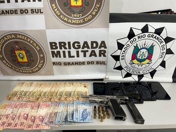 Suspeito de ameaçar rivais políticos é preso com arma em Viadutos