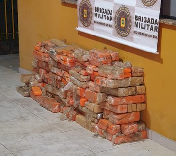 Polícia apreende quase 150 quilos de maconha