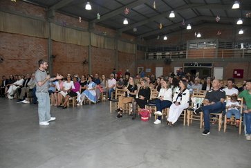 Feira do Livro de Getúlio Vargas 2024 tem  início com grande celebração literária