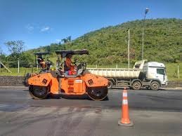 Motoristas devem ficar atentos para alterações no trânsito em razão de obras em dez rodovias estaduais no RS