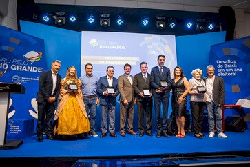 Última edição do Giro Pelo Rio Grande homenageia descendentes alemãs nos 200 anos da imigração