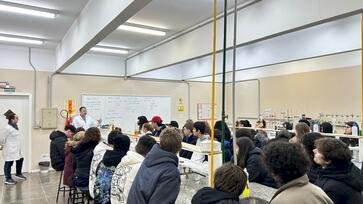 A URI e o papel transformador da Extensão Universitária no Ensino Médio