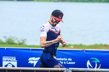Atleta Tiago Perez é Vice-campeão Brasileiro de Triathlon Olímpico 2024.
