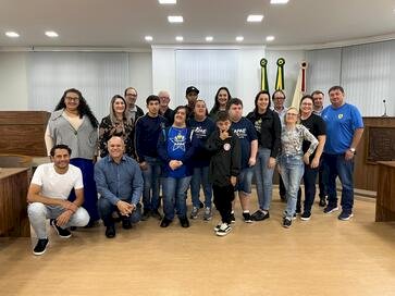 Câmara de Vereadores de Getúlio Vargas aprova Moção de Parabenização a alunos da APAE por conquistas em competição regional