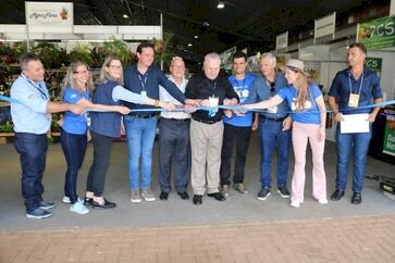 Fenasoja 2024: Abertura do Pavilhão da Agricultura, Soja e Derivados celebra potencialidades da agroindústria familiar