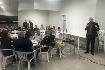 URI realiza confraternização com representantes da imprensa regional