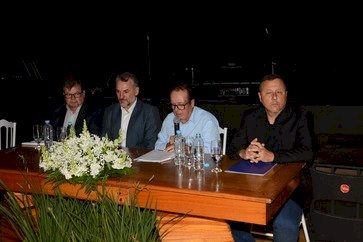 Prefeitura de Getúlio Vargas e Câmara de Vereadores entregam  Troféu Destaque Econômico 2024 – ano base 2023