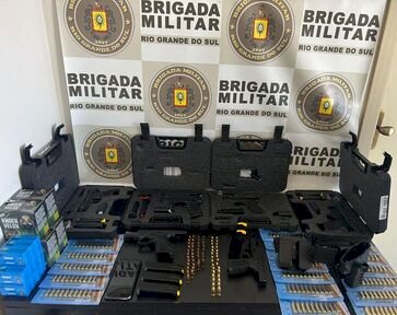 BM encontra várias armas em apartamento de homem que matou o cunhado