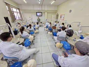 Inscrições abertas para o Curso de Habilitação em Laserterapia na Odontologia da URI Erechim