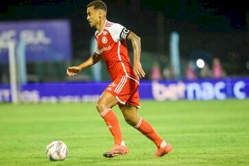 COLORADO VENCE O SÃO JOSÉ EM NOVO HAMBURGO