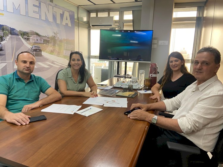 Prefeito Sana cumpre agenda em Porto Alegre e trata de demandas para Ipiranga do Sul