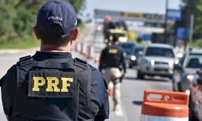 Polícia Rodoviária realiza operação especial em estradas federais do RS durante o Carnaval