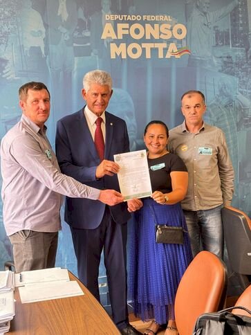 Comitiva de Entre Rios do Sul Busca Recursos e Parcerias em Brasília