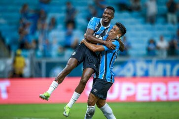 Grêmio vence o Atlético-MG na estreia do Brasileirão 2025