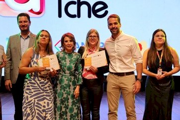 Escola Municipal de Ensino Fundamenta de Floriano Peixoto é premiada no Programa Alfabetiza Tchê