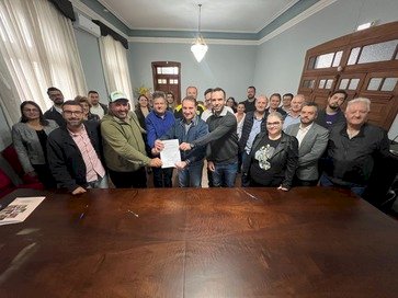 “Precisamos buscar o desenvolvimento econômico cada vez mais na nossa região”