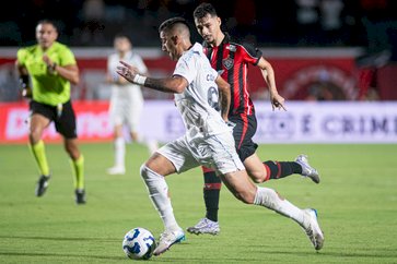 Grêmio soma ponto fora de casa em jogo contra o Vitória