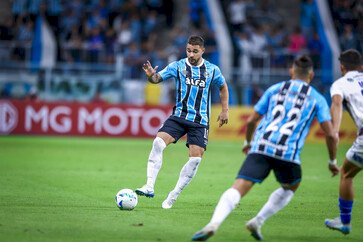 Grêmio empata em 1 a 1 com Godoy Cruz