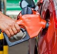 Petrobras reduz preço da gasolina em 5,6% para distribuidoras