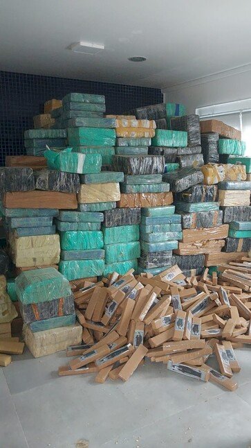 Brigada Militar apreende mais de sete toneladas de drogas em Nonoai