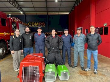 Secretaria do Meio Ambiente entrega novos equipamentos ao Corpo de Bombeiros para manejo de animais silvestres em Getúlio Vargas