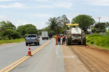 EGR realiza manutenção asfáltica entre os quilômetros 57 e 60, em Getúlio Vargas.