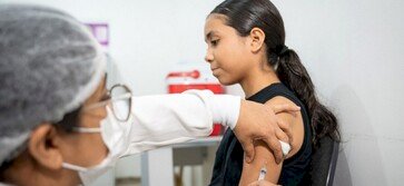 Vacinação contra o HPV para adolescentes e jovens de 15 a 19 anos é prorrogada até o final do ano no Rio Grande do Sul