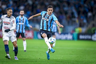Em casa, Grêmio empata em 1 a 1 com o Alianza Lima e é eliminado da Sul-Americana