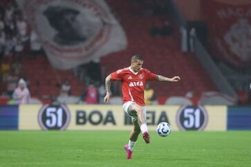 No Beira-Rio, Inter perde por 2 a 1 para o São Paulo pelo Campeonato Brasileiro