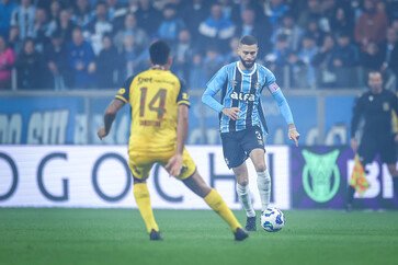 Na Arena, Grêmio perde de 1 a 0 para o Sport pela 19ª rodada do Brasileirão
