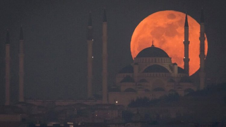 Eclipse lunar total mais longo de 2025 acontece este mês; saiba como assistir