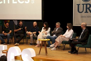 Congresso da URI abre com debate sobre conexões sustentáveis e aplicação da IA