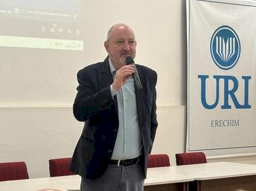 URI lança Vestibular de Verão 2026 com campanha “Mais que influência, seja referência”