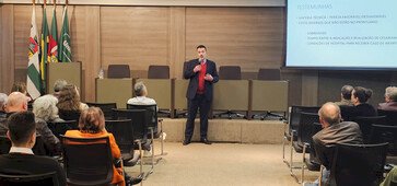 Unimed Erechim promove palestra sobre Direito Médico