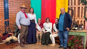 Grupo Viver e Amar de Ipiranga do Sul participa de integração Farroupilha em Floriano Peixoto